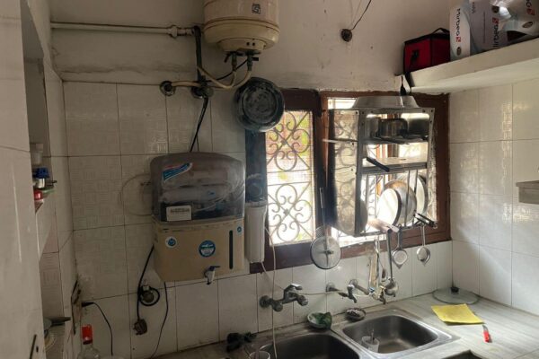 Boys PG in Independent House | Sector 15 Chandigarh